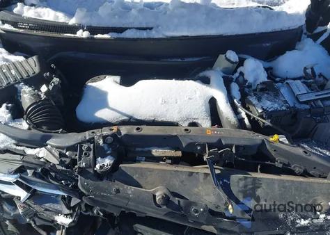 2018 Chevrolet Equinox Lt z USA, uszkodzony, nr VIN 3GNAXJEV1JS570469